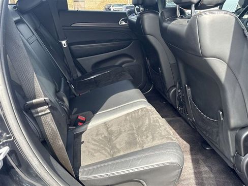 Used 2018 Jeep Grand Cherokee Altitude image 25