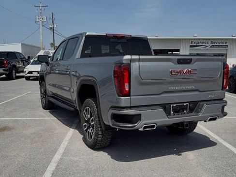 New 2026 GMC Sierra 1500 AT4 w/ AT4 Premium Package AWD/4WD image 7