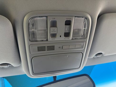 Used 2012 Honda Pilot EX-L image 11