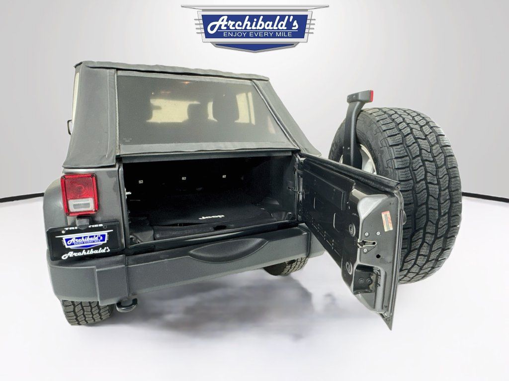 Used 2017 Jeep Wrangler Unlimited Sport w/ Connectivity Group AWD/4WD image 20