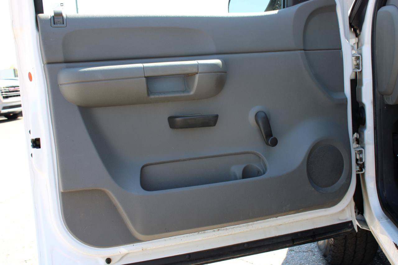 Used 2008 Chevrolet Silverado 1500 W/T RWD image 14