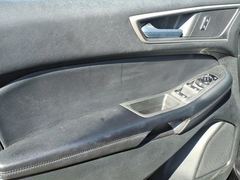 Used 2023 Ford Edge SEL w/ Convenience Package AWD/4WD image 5
