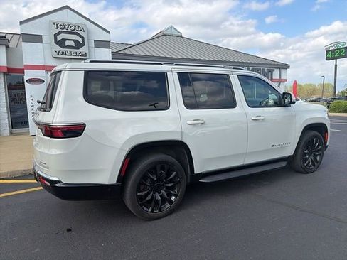 Used 2022 Jeep Wagoneer Series I w/ Convenience Group I image 14