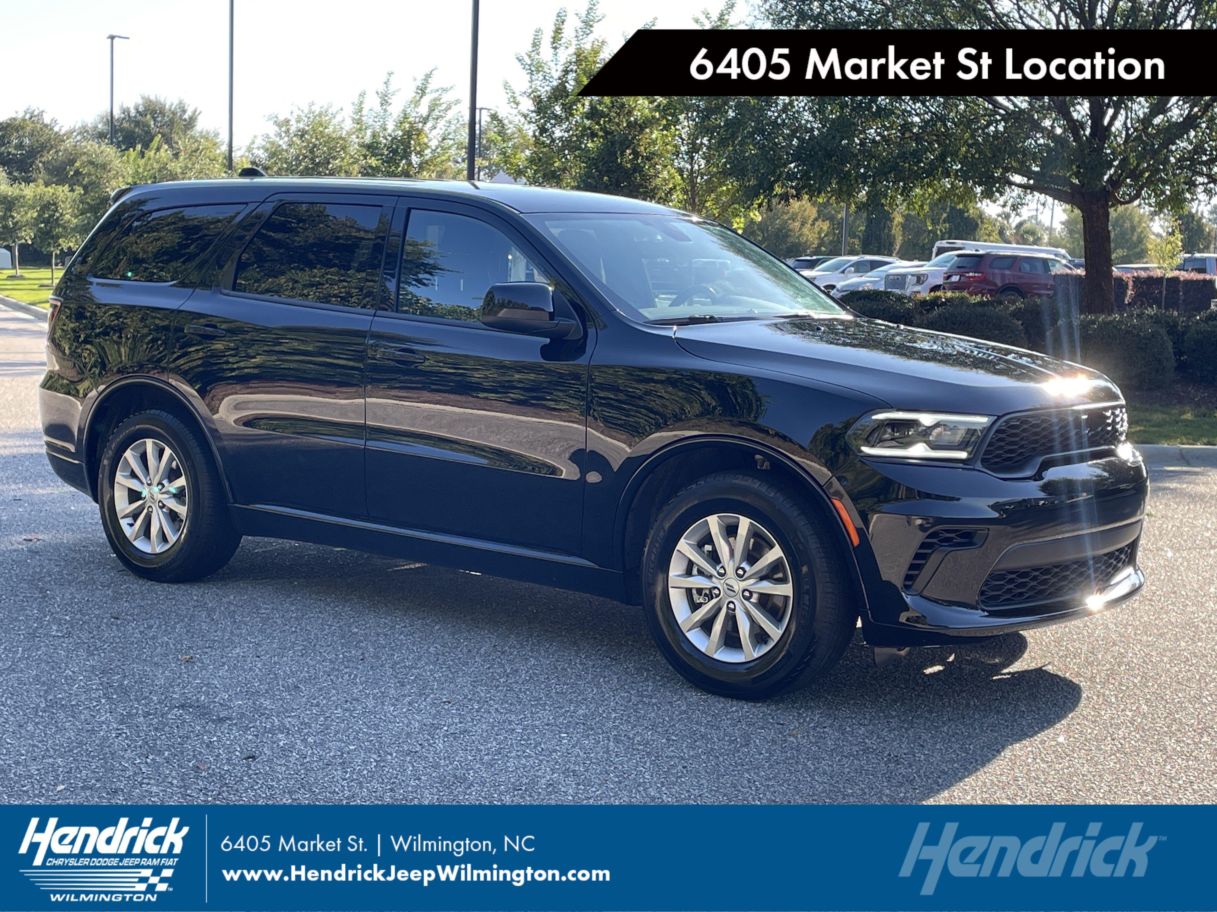 Used 2025 Dodge Durango GT RWD image 1