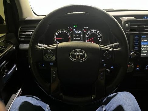 Certified 2023 Toyota 4Runner TRD Off-Road Premium w/ Moonroof Package AWD/4WD image 17