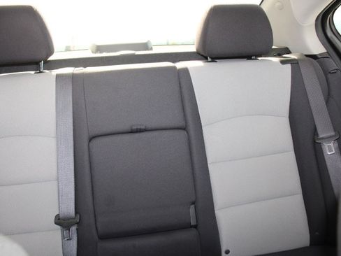 Used 2014 Chevrolet Cruze LS image 20