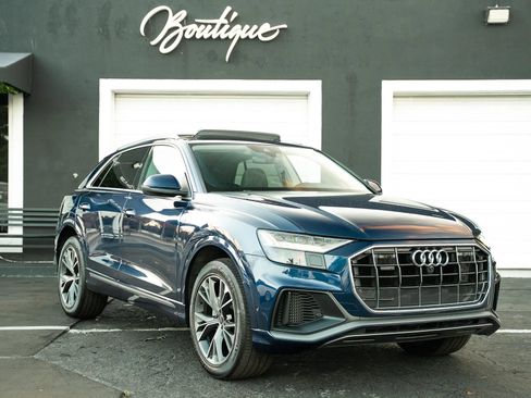 Used 2022 Audi Q8 Premium Plus AWD/4WD image 1
