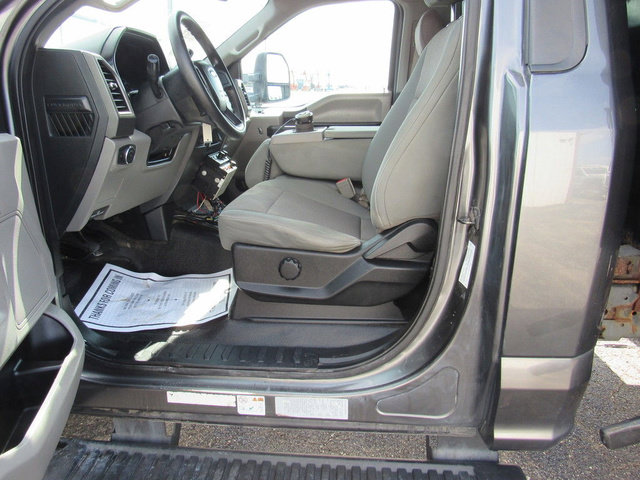 Used 2018 Ford F550 2WD Regular Cab Super Duty w/ Power Equipment Group image 24