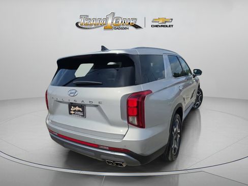 Used 2025 Hyundai Palisade SEL FWD image 8