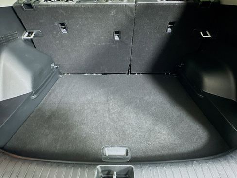 Used 2025 Kia Seltos S image 28