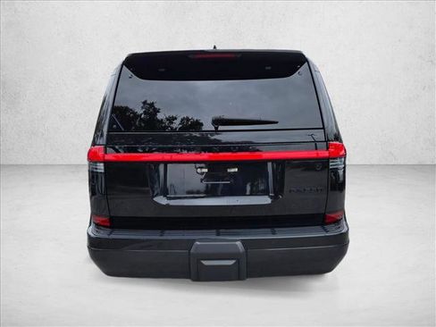 Used 2025 Lexus GX 550 w/ Accessory Package (Z1) image 7