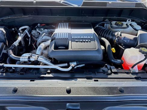 Used 2024 Chevrolet Silverado 1500 High Country image 30