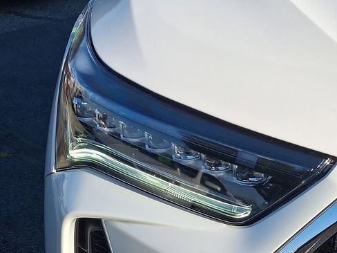 Certified 2024 Acura RDX SH-AWD w/ Advance Package image 9