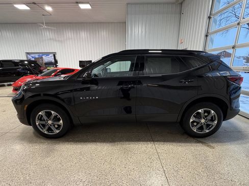 Used 2024 Chevrolet Blazer LT w/ Convenience Package image 40