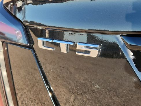 Used 2024 Cadillac CT5 V w/ Premium Package RWD image 9