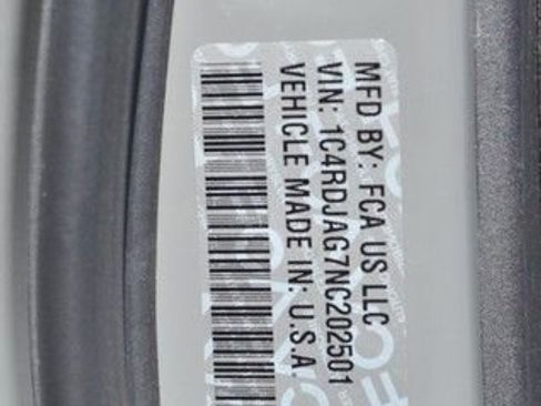 Used 2022 Dodge Durango SXT image 14