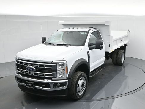 New 2025 Ford F550 2WD Regular Cab Super Duty image 31