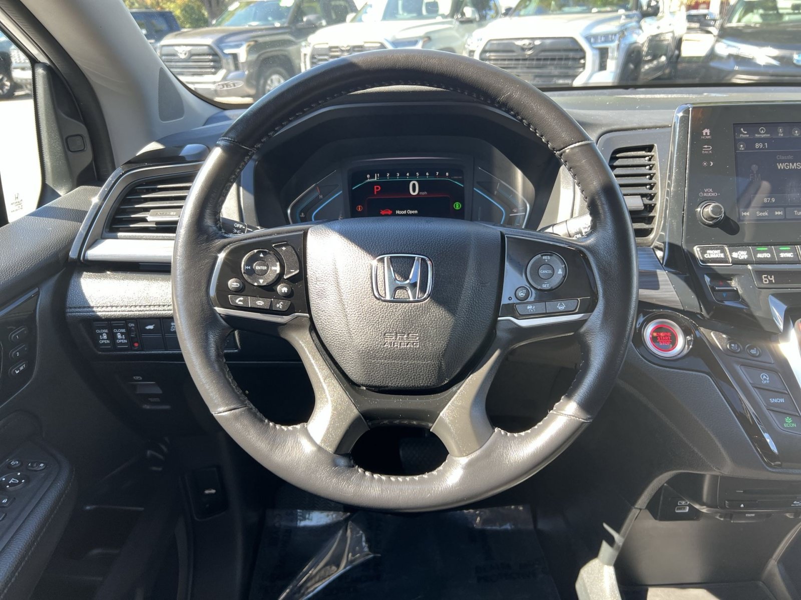 Used 2023 Honda Odyssey Elite image 16