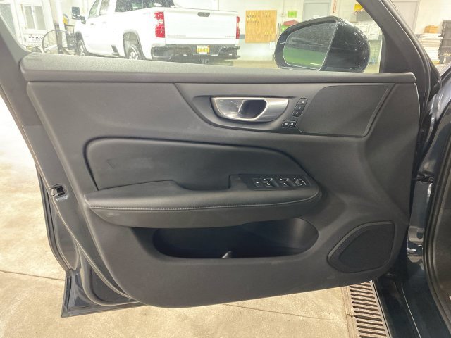 Used 2024 Volvo S60 B5 Core FWD image 22