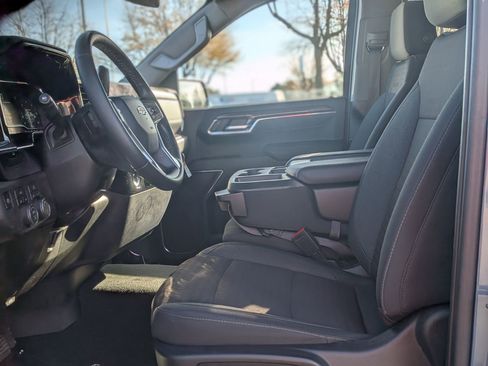 Certified 2024 Chevrolet Silverado 1500 LT image 17