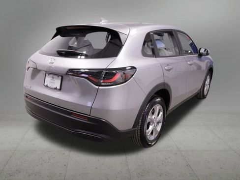 Certified 2024 Honda HR-V LX image 6
