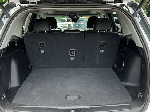 Certified 2023 Jeep Grand Cherokee 4WD 4xe w/ Luxury Tech Group II image 24