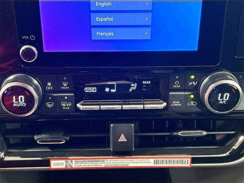 New 2026 Toyota Highlander XLE image 13