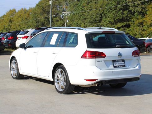 Used 2015 Volkswagen Golf SEL image 5