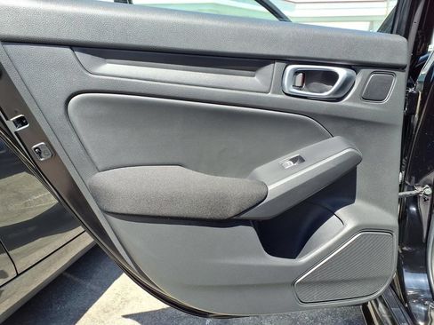 Used 2023 Honda Civic LX image 21