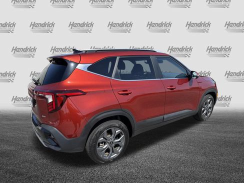 Used 2024 Kia Seltos S AWD/4WD image 10