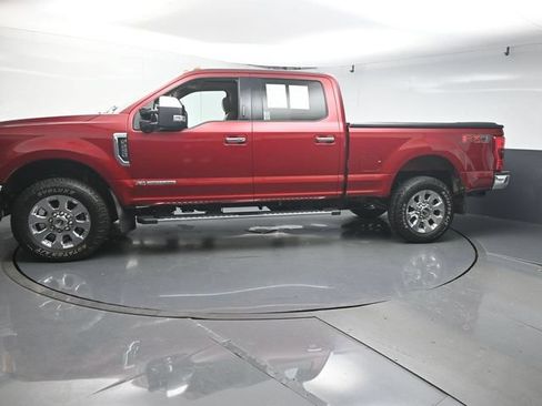 Used 2017 Ford F250 Lariat w/ Lariat Ultimate Package AWD/4WD image 5