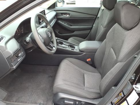 Certified 2023 Honda Accord EX image 14