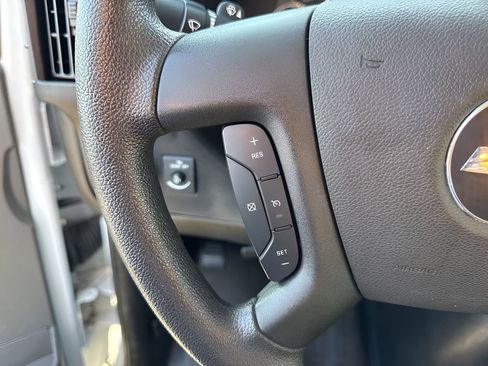 Used 2024 Chevrolet Express 2500 w/ Driver Convenience Package image 11