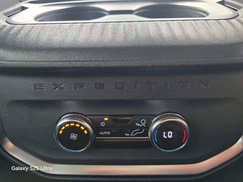 New 2026 Ford Expedition Max Active RWD image 18