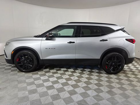 Used 2021 Chevrolet Blazer LT w/ Redline Edition FWD image 6