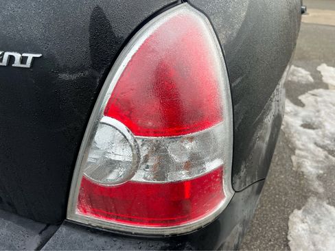 Used 2011 Hyundai Accent GS w/ Premium Pkg 3 image 10