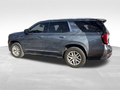 Certified 2022 GMC Yukon SLT w/ SLT Luxury Package image 8