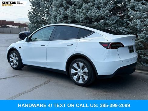 Used 2023 Tesla Model Y Long Range AWD/4WD image 4