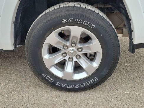 Used 2022 RAM 1500 Laramie AWD/4WD image 12