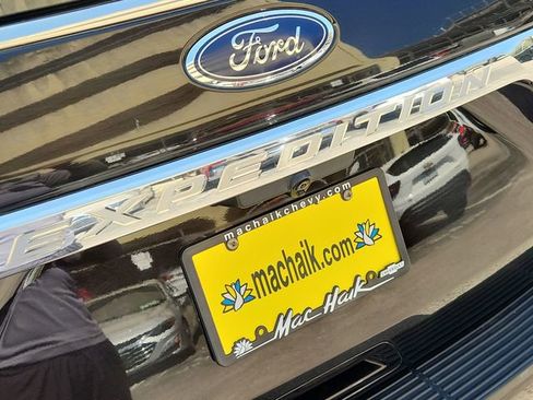 Used 2021 Ford Expedition XLT image 30