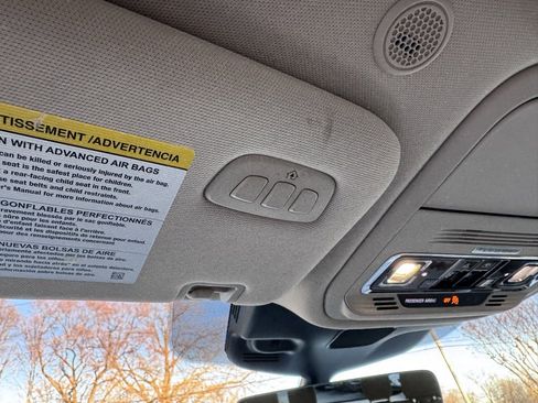 Used 2023 Lincoln Aviator Reserve w/ Equipment Group 201A image 13