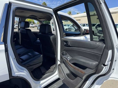 Used 2019 Chevrolet Tahoe LT AWD/4WD image 18