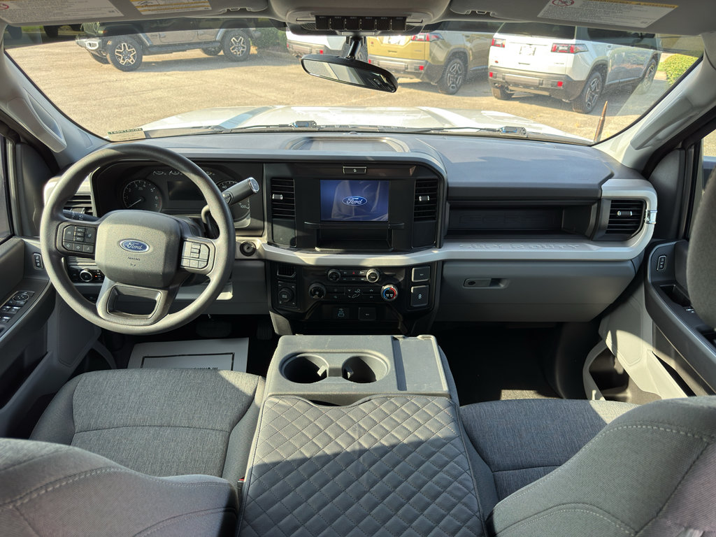 Used 2025 Ford F250 XL w/ STX Appearance Package AWD/4WD image 19