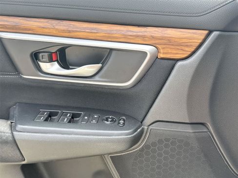 Used 2017 Honda CR-V EX image 32