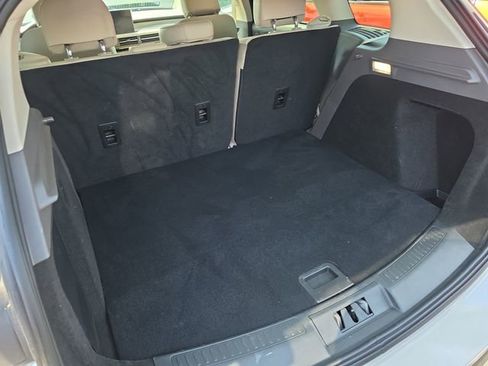 Used 2023 Lincoln Corsair FWD image 7