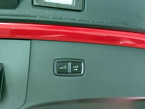 Certified 2025 Porsche Cayenne GTS AWD/4WD image 13