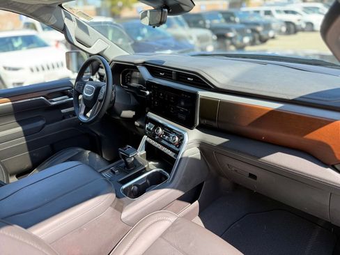 Used 2024 GMC Sierra 1500 Denali w/ Denali Reserve Package image 13