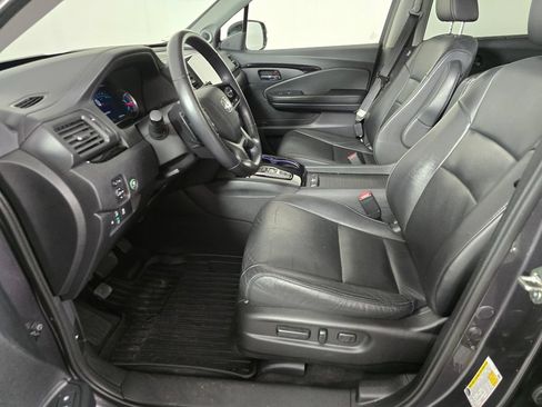 Used 2019 Honda Pilot Touring image 24