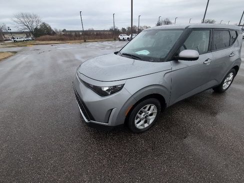 Used 2024 Kia Soul S image 7