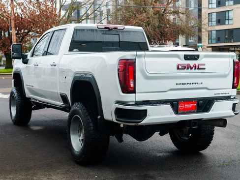 Used 2021 GMC Sierra 2500 Denali w/ Denali Ultimate Package image 4